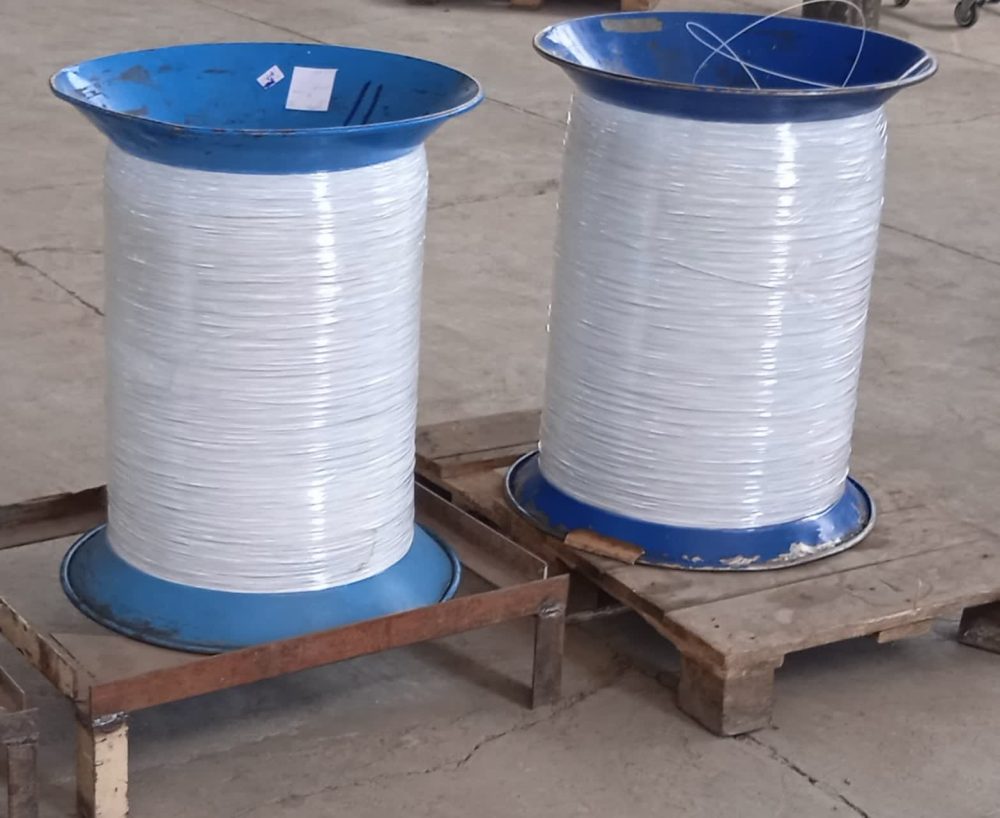 مفتول روکش پلاستیک روی قرقره و اسپول - تصویر 2